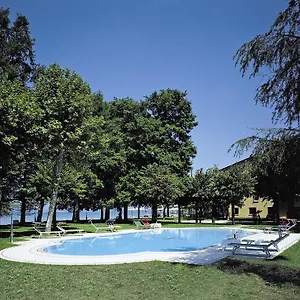 https://hotel-lugana-parco-al-lago.it-lombardy.com