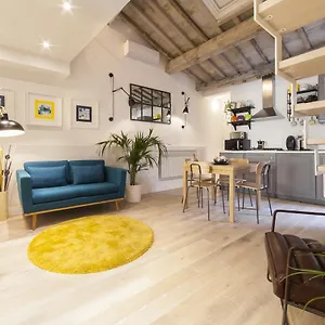 https://san-lorenzo-with-private-terrace.it-tuscanyhotel.com