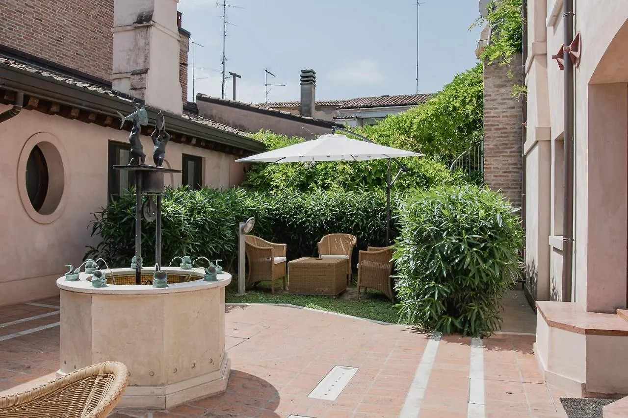 Boutique Rooms 3 0 Ferrara Guest house